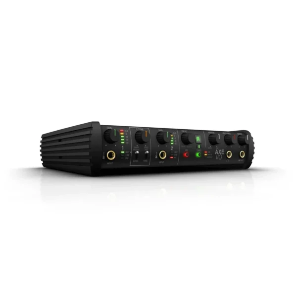 IK Multimedia AXE I/O + AmpliTube 5 MAX Bundle