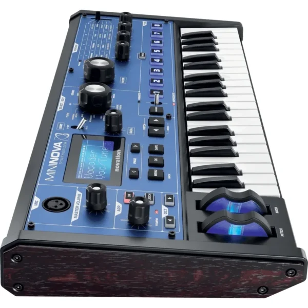 Novation Mininova